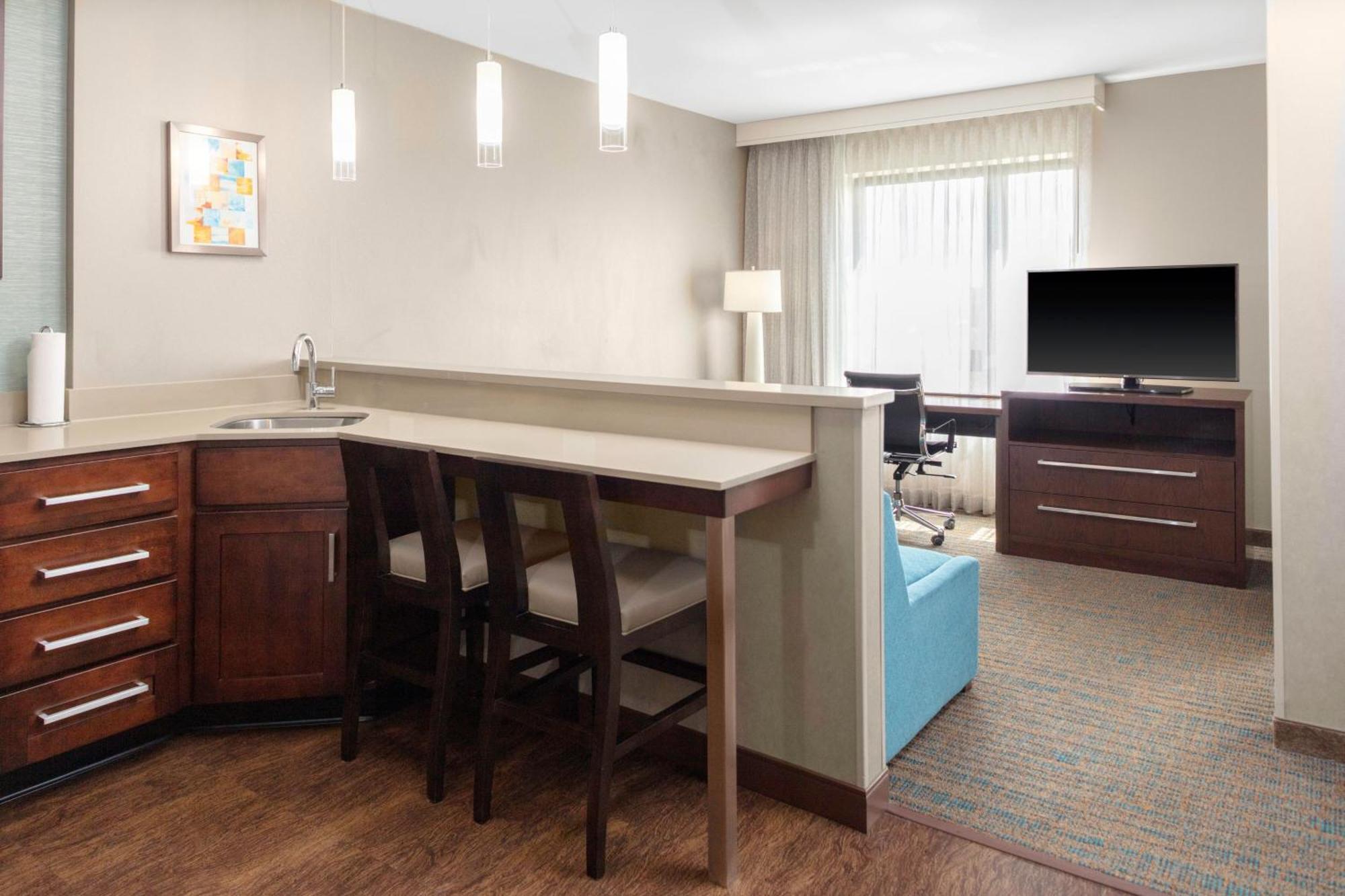 Hotel By Marriott Boston Burlington